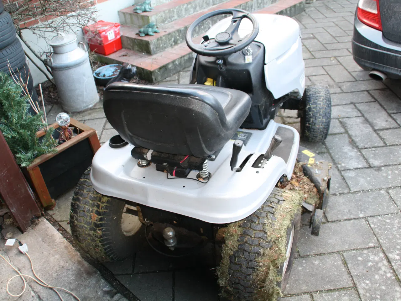 Billede 1 - Havetraktor klippebredde 107 cm. Motor 17,5 hk.