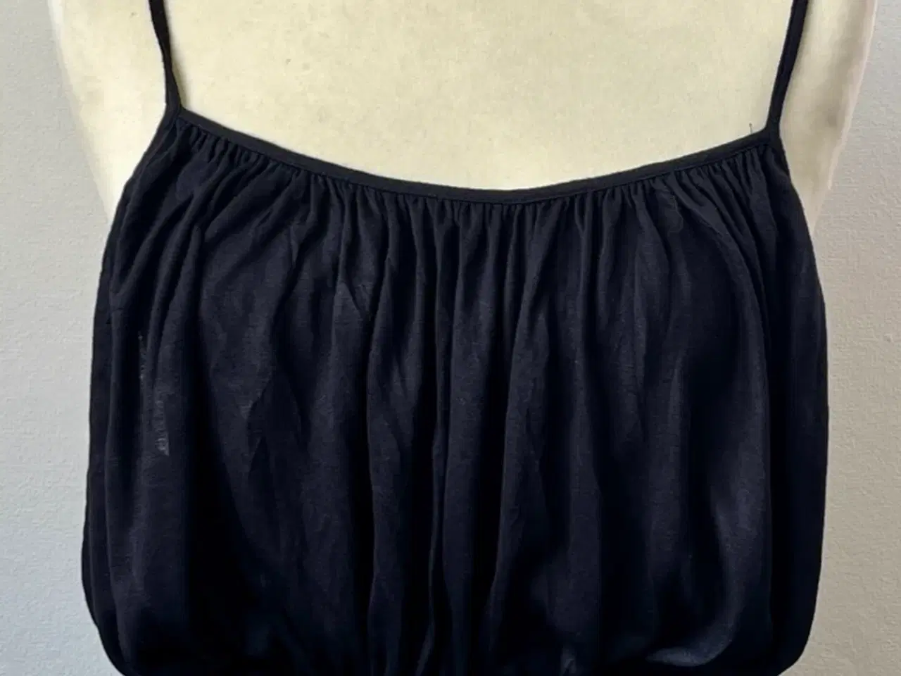 Billede 2 - Sandro Paris, kjole, str. M