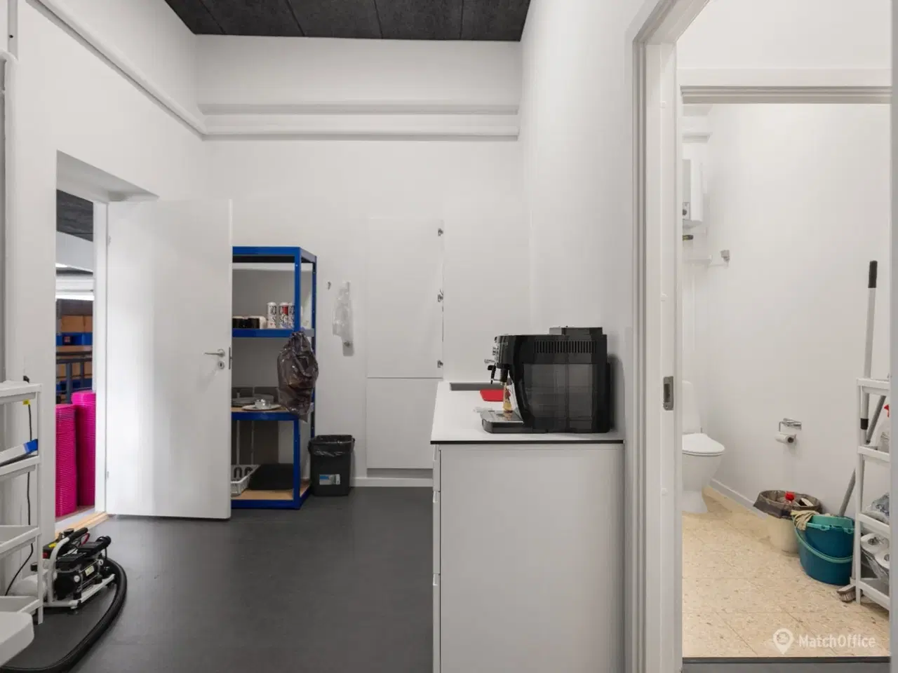 Billede 7 - Fleksibelt butikslejemål med lager og portadgang