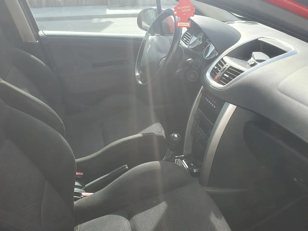 Billede 4 - Peugeot 207 benzin,træk, 2006