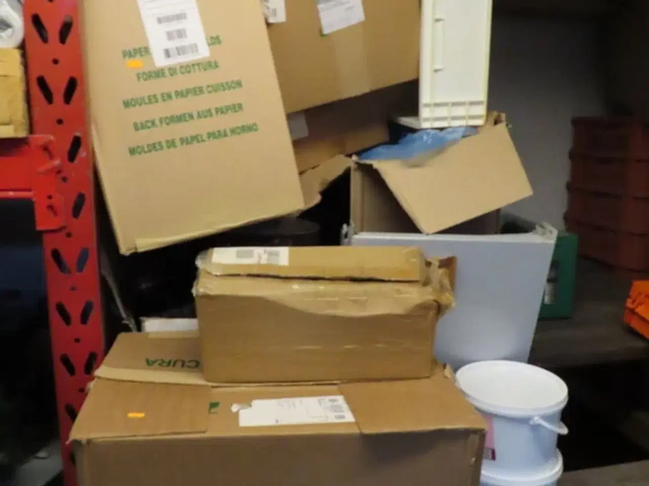 Billede 7 - Div. reoler og indhold