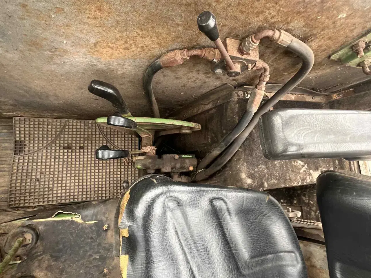Billede 7 - John Deere 2130 med frontlæsser 