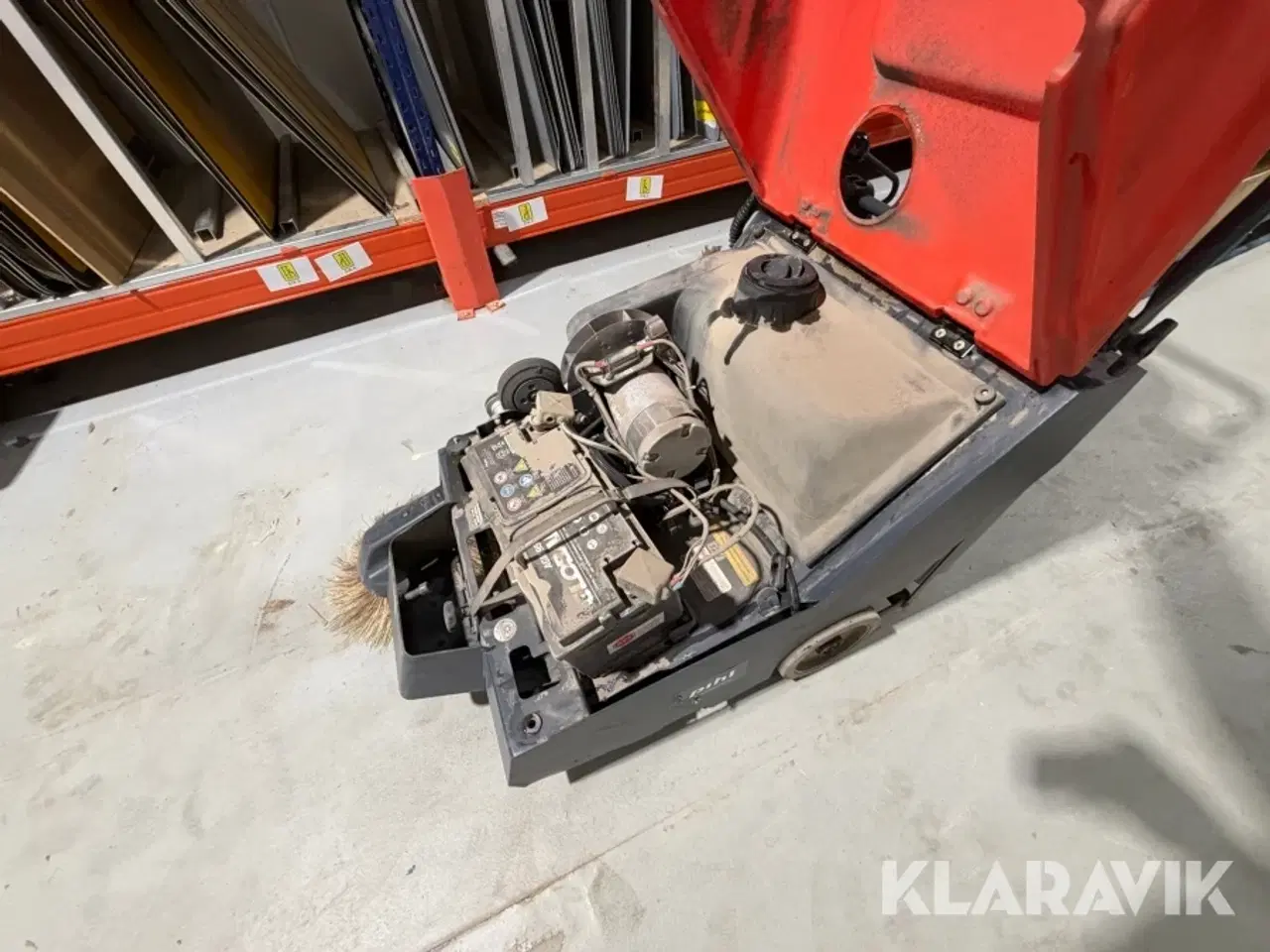 Billede 6 - Fejemaskine Hako Hamster 650 Batteridrevet