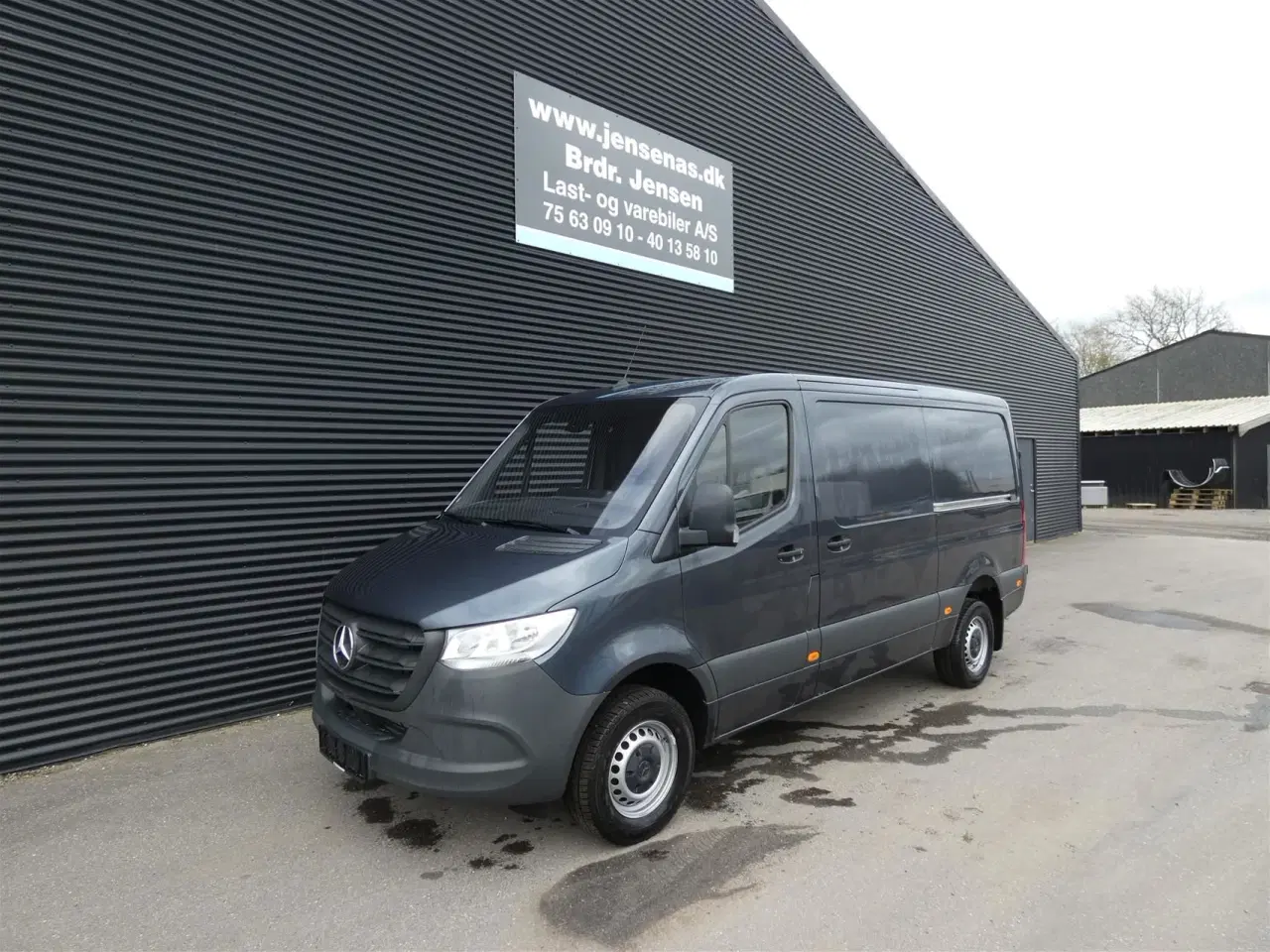 Billede 2 - Mercedes-Benz Sprinter 317 2,0 CDI A2 H2 RWD 9G-Tronic 170HK Van Aut.