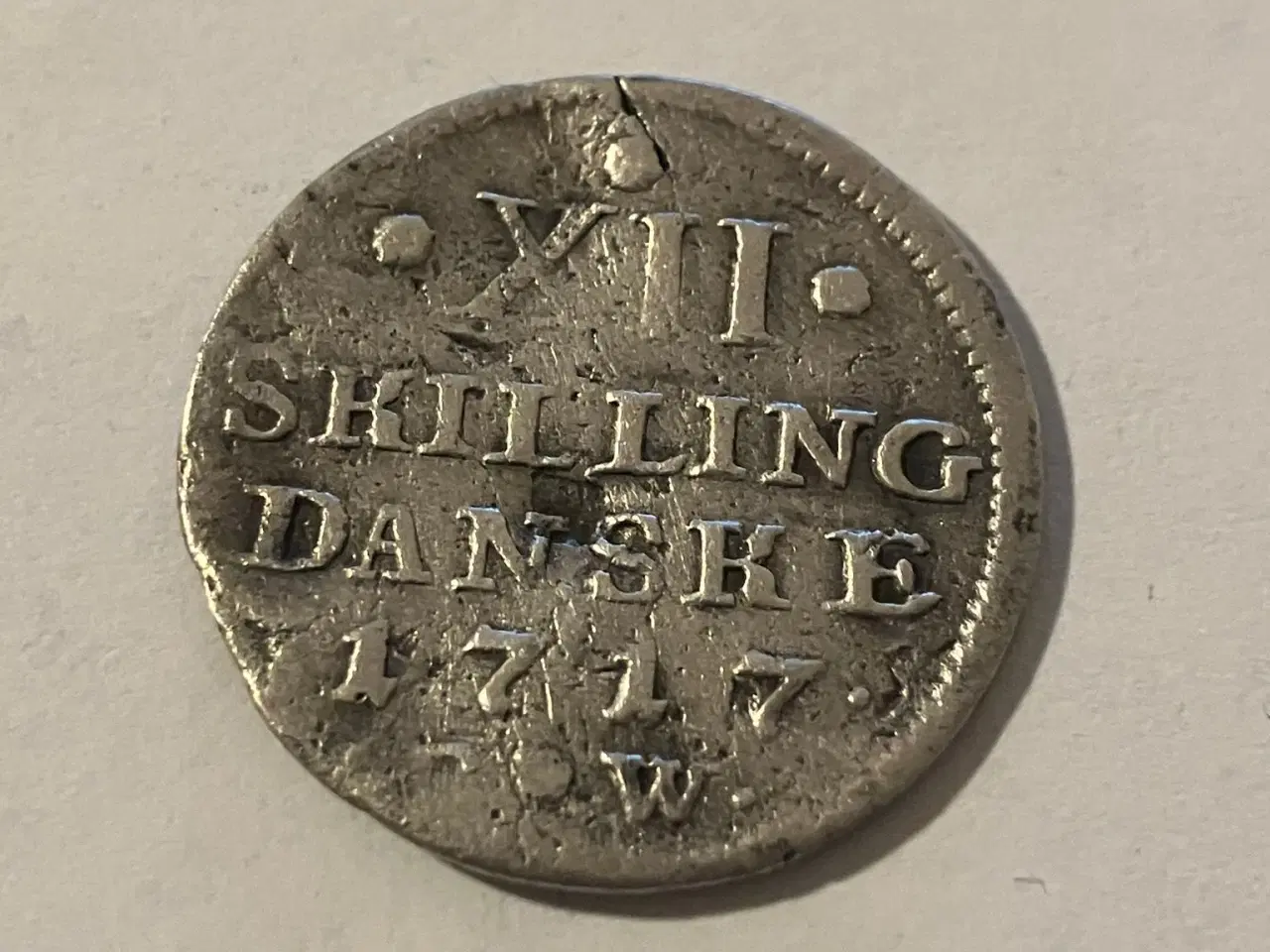 Billede 1 - 12 skilling 1717 Denmark