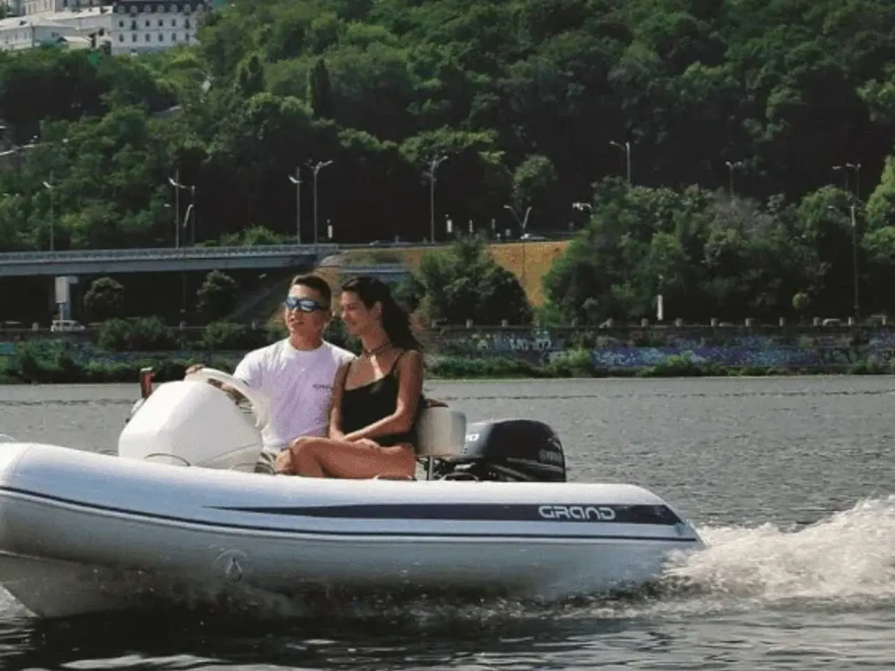 Billede 2 - Grand S330L