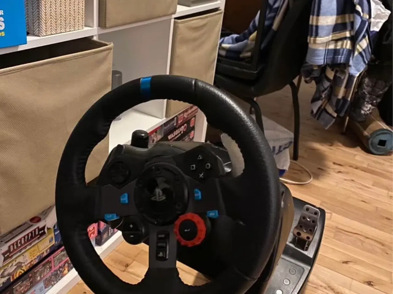 Billede 3 - Racing simulator  perfekt stand HASTER