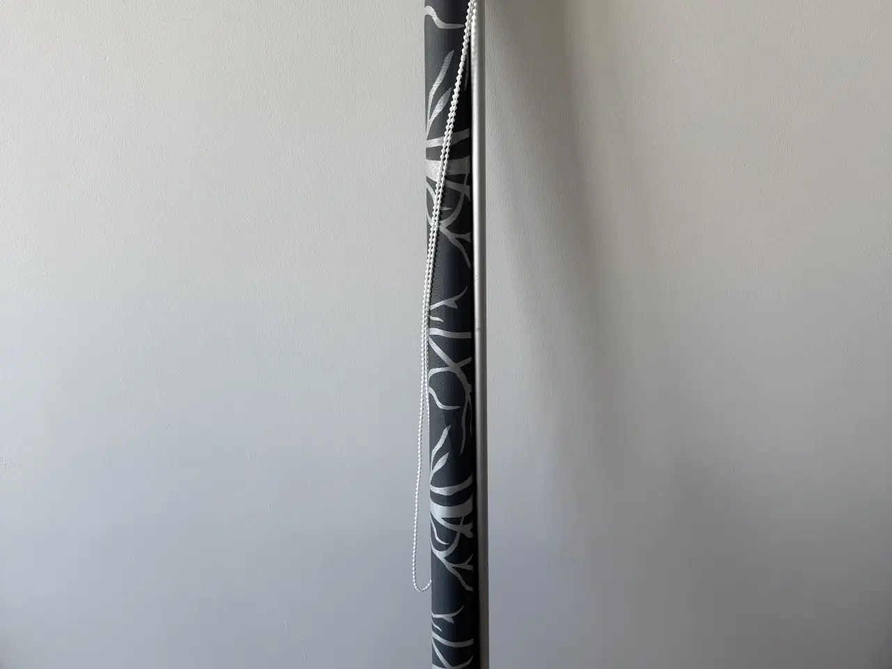 Billede 1 - Jysk Rullegardin BARKEN 140x170 Grå/Sort