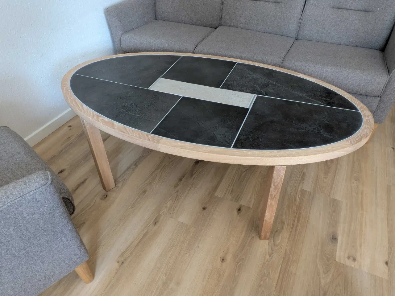 Billede 3 - Sofabord i hvid lud ege