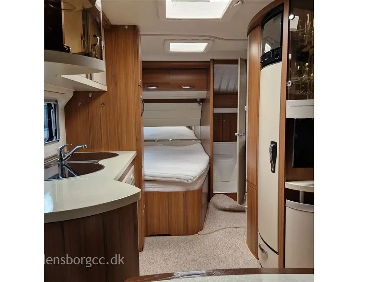 Billede 2 - 2012 - Hobby Premium 540 UFe   MEGET UDSTYR BLA. ALDE CENTRALVARME / MOVER og El. STYTTEBEN.