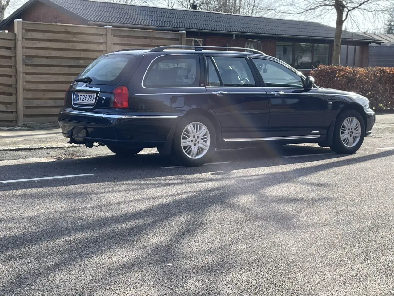 Billede 8 - Vær kritisk Kør Britisk