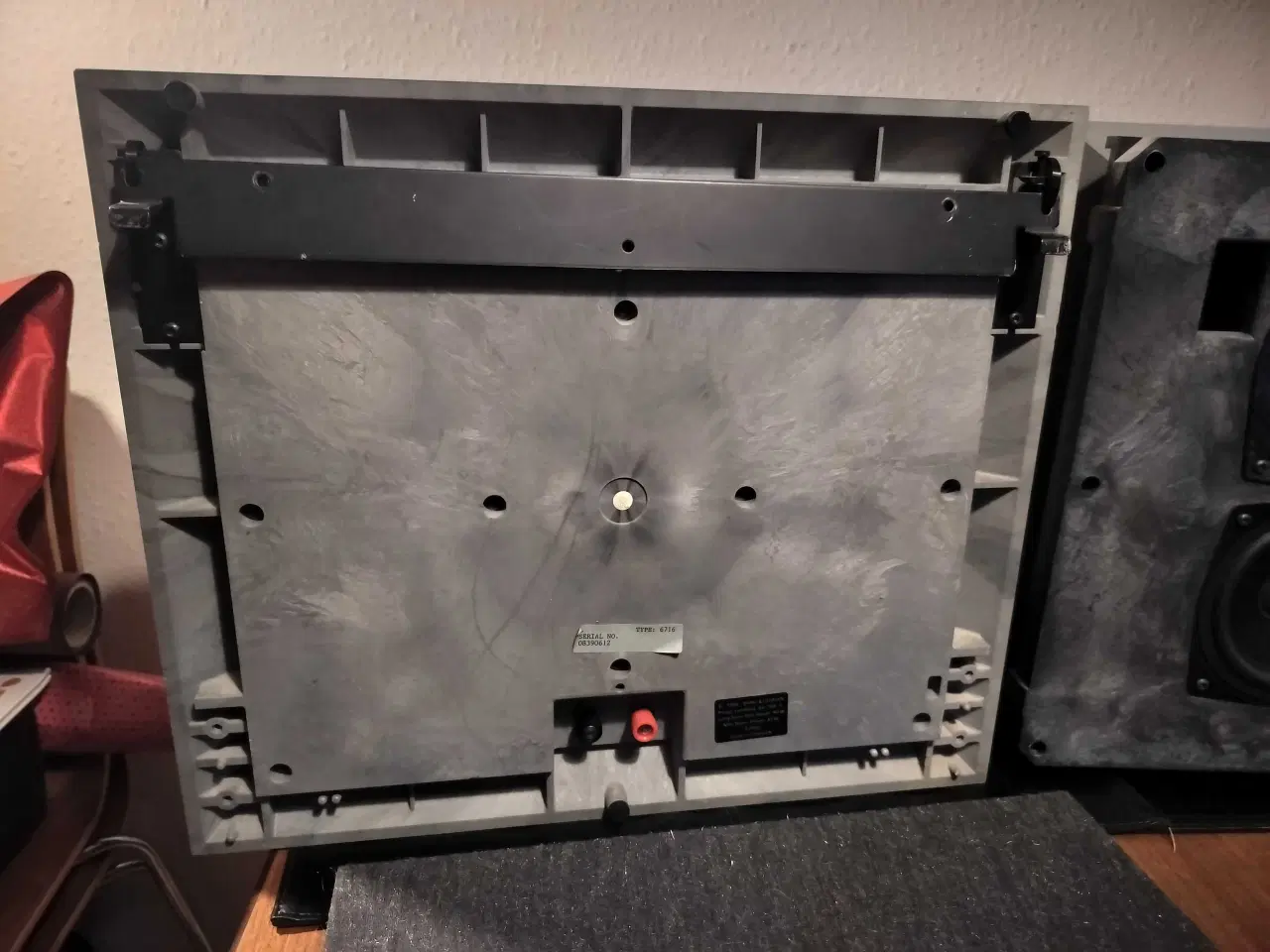 Billede 3 - Beovox 3000-4500 med ophængsbeslag