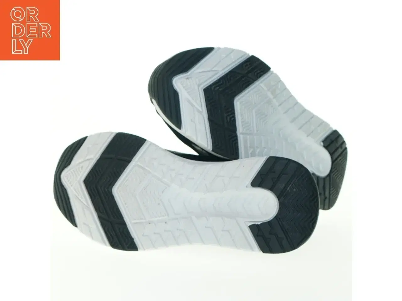 Billede 5 - Sorte løbesko fra ENDURANCE (str. 32 )