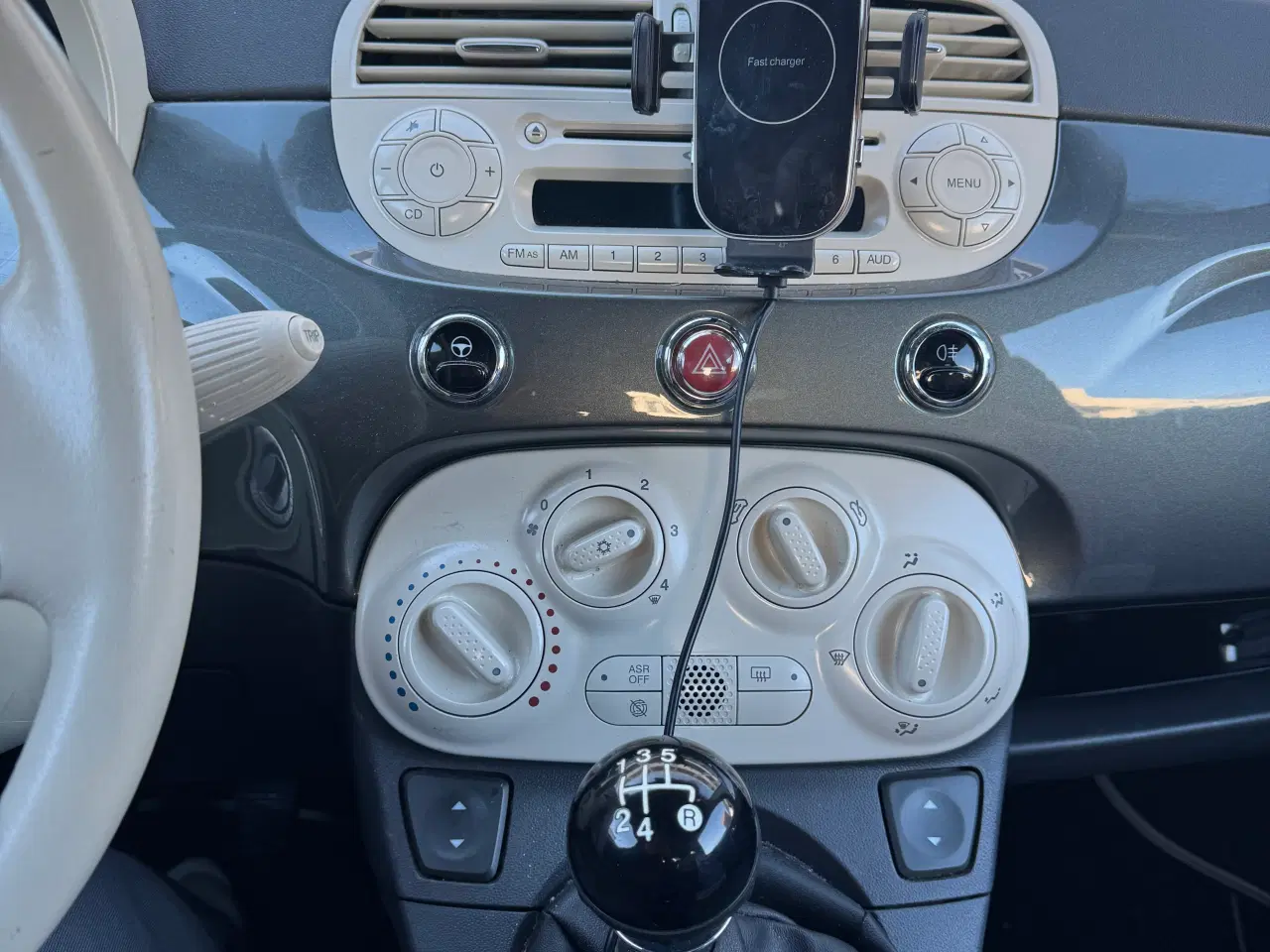 Billede 4 - Fiat 500 lounge 1.2, økonomisk og charmerende bybi