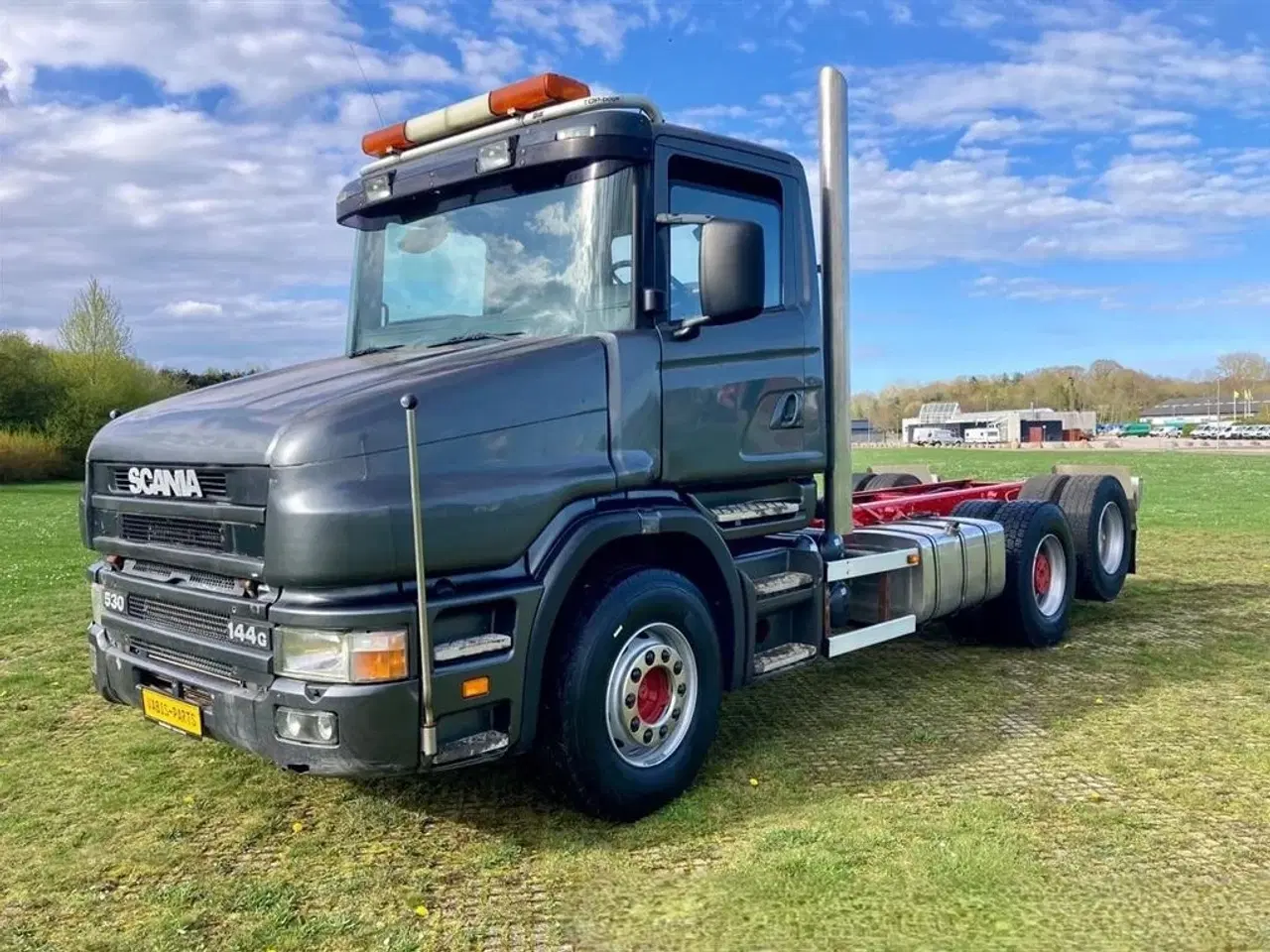 Billede 8 - Scania T144-530 3 i en! Tipper/trækker/studenterlad