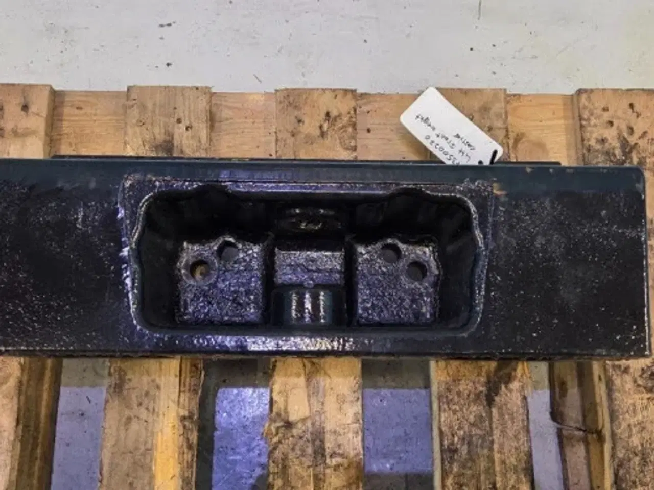 Billede 11 - New Holland T5.100 Vægtholder 87350022