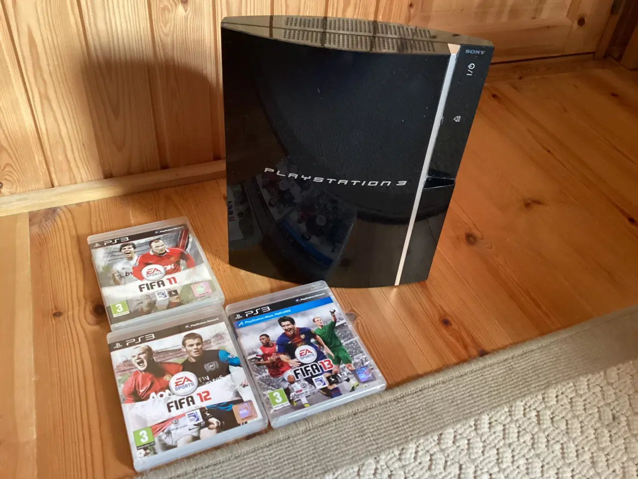 Billede 2 - PlayStation 3 (PS3) med 3 spil u/tilbehør, 250 kr.
