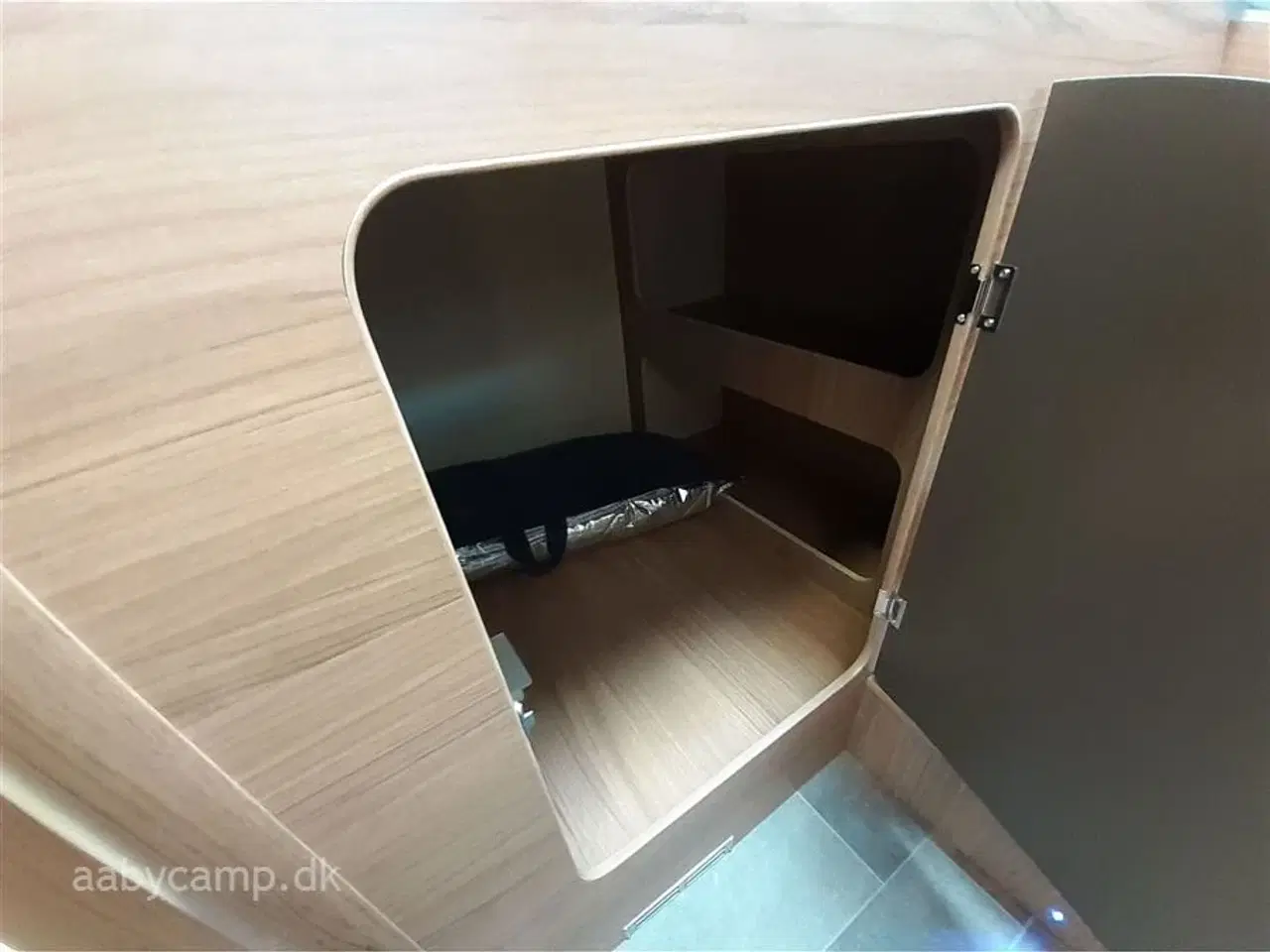Billede 18 - 2022 - Ahorn ALASKA TE Plus   WEBASTO DIESELFYR. MARKISE. VARME PÅ SPILDEVANDSTANK.UNDERVOGNSBEHANDLET KUN 18,500 KM.