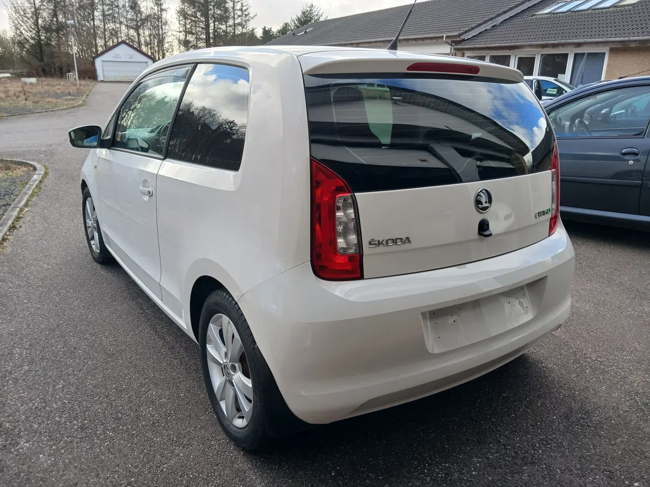 Billede 3 - Synet Skoda Citi Go 1,0 benzin