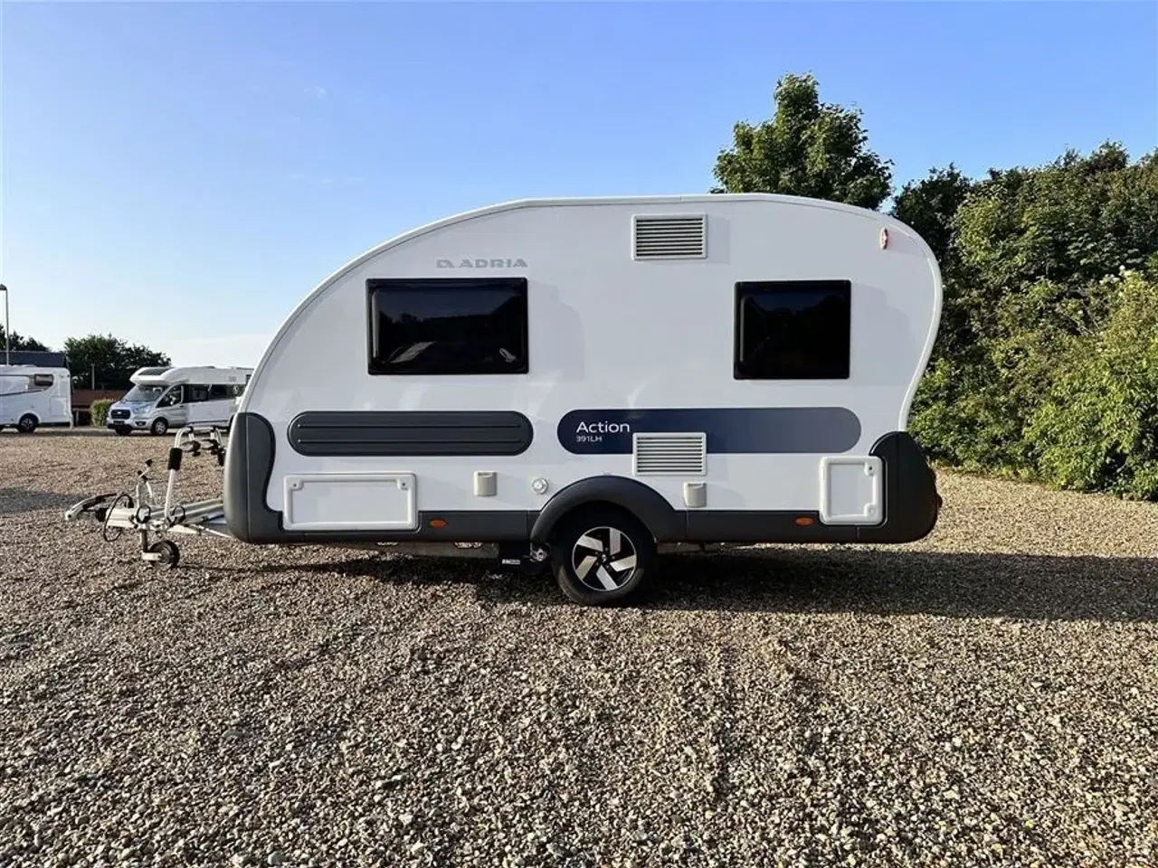 Billede 6 - 2023 - Adria Action 391 LH   Super lille rejse vogn