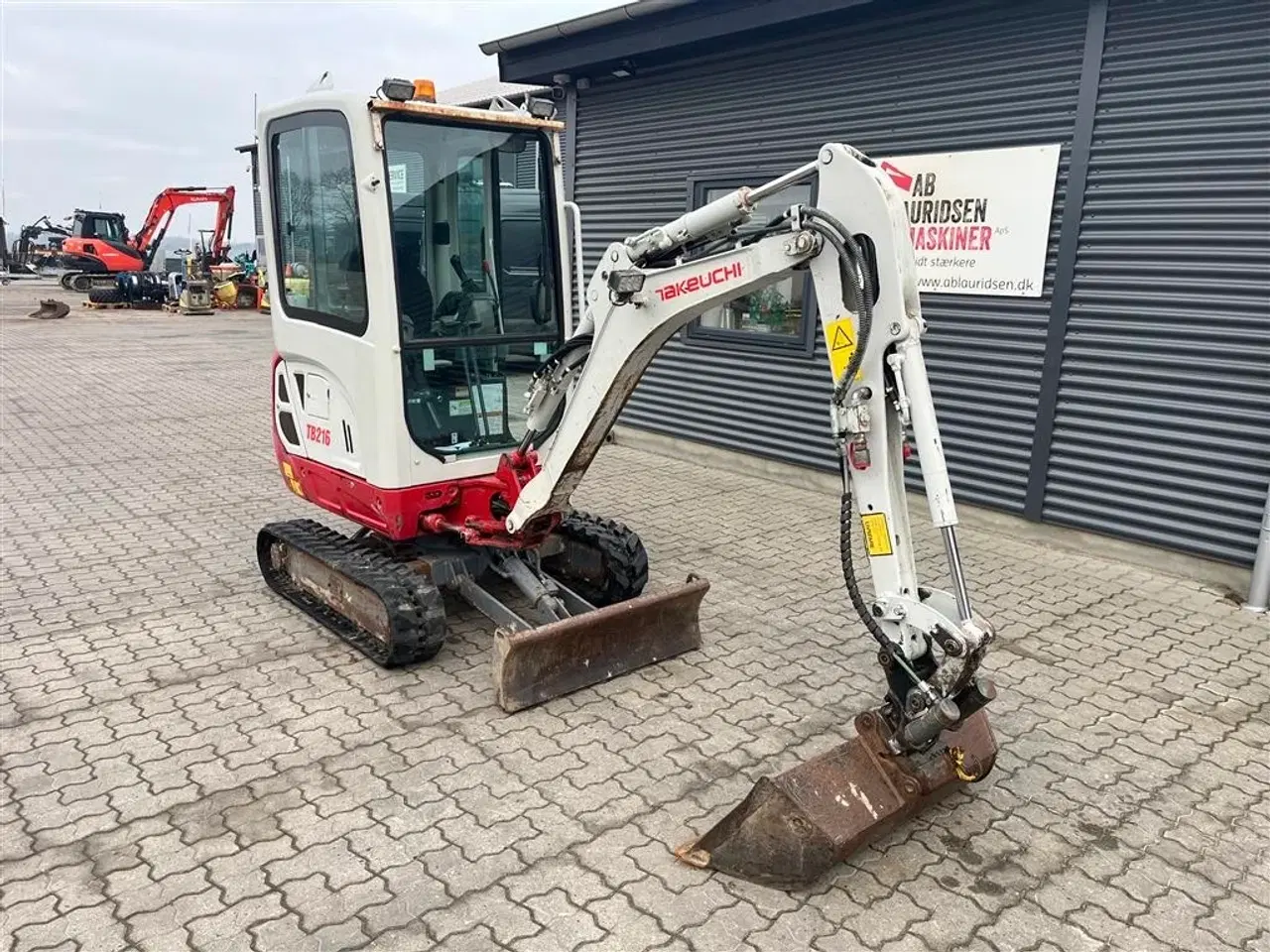 Billede 2 - Takeuchi TB216 Tiltman med hydraulisk fæste.