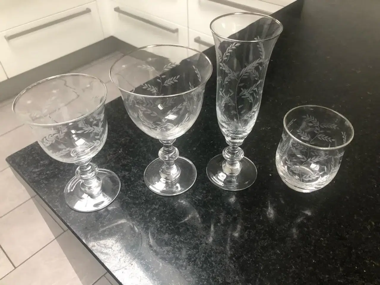 Billede 1 - Lene Bjerre glas