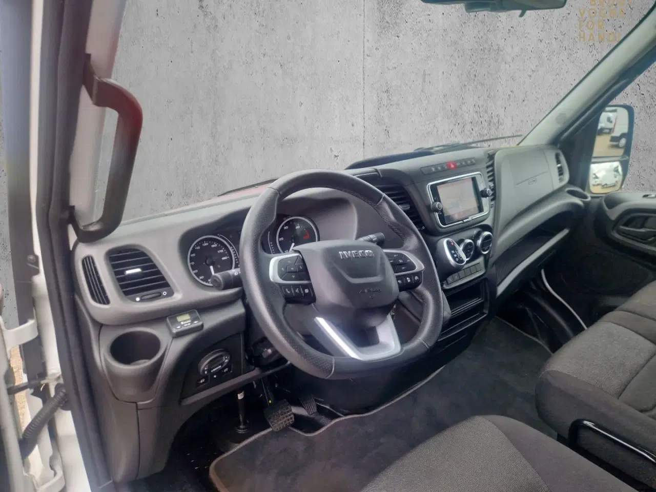 Billede 16 - Iveco Daily 3,0 35S18 4100mm Box m/lift AG8