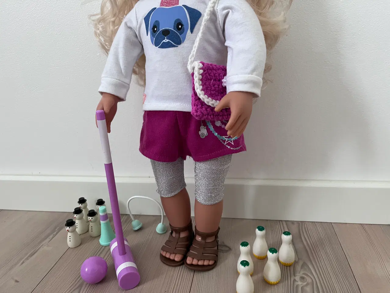 Billede 4 - Dukke, Our Generation inkl. tøj og tilbehør