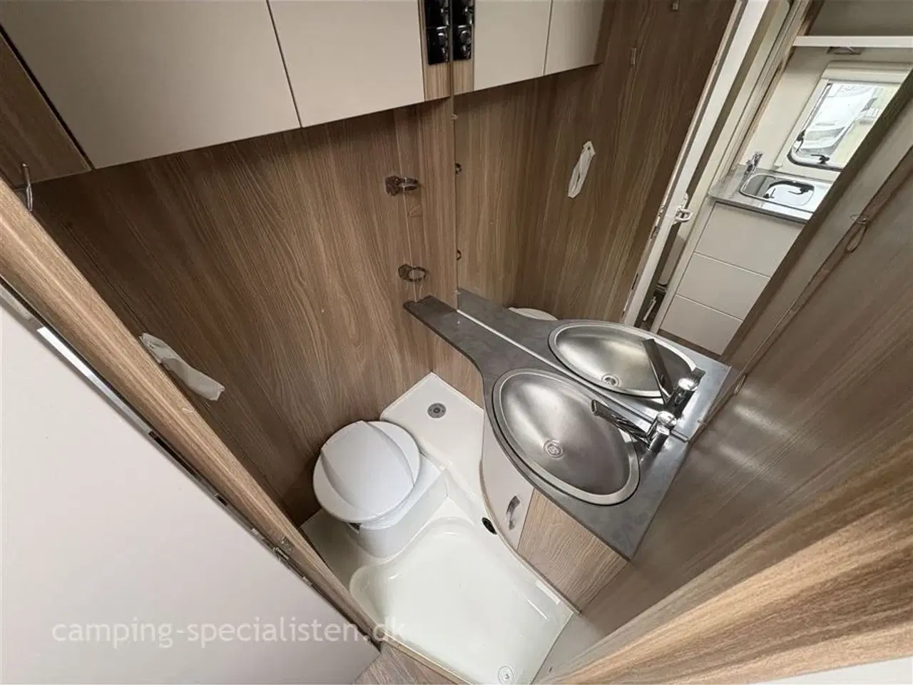 Billede 11 - 2018 - Bürstner Premio Plus 510 TK   Bürstner Premio Plus 510 TK 2018 - Se den nu hos Camping-Specialisten.dk