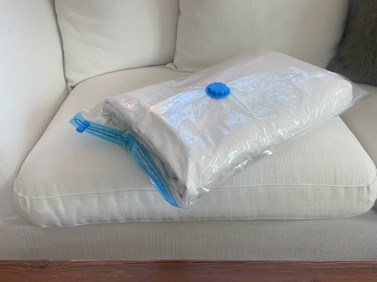 Billede 1 - Møbelstof - råhvid