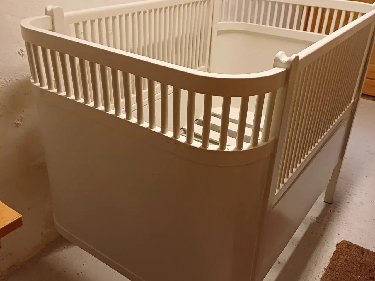 Billede 3 - Tremmeseng - original "Lille Per" seng