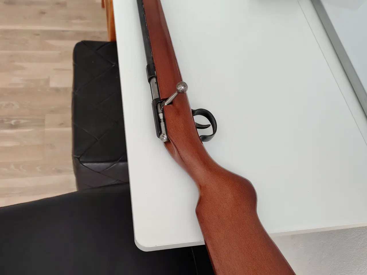 Billede 1 - 9 mm glatløbet salonbøsse. BYD  !!