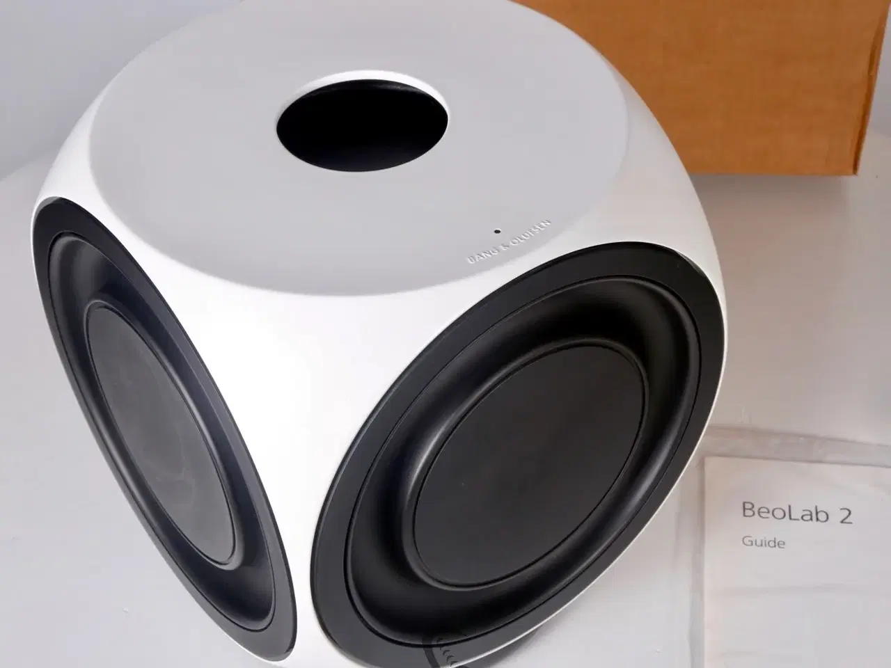 Billede 2 - Beolab 2 Subwoofer sølv/hvid/sort