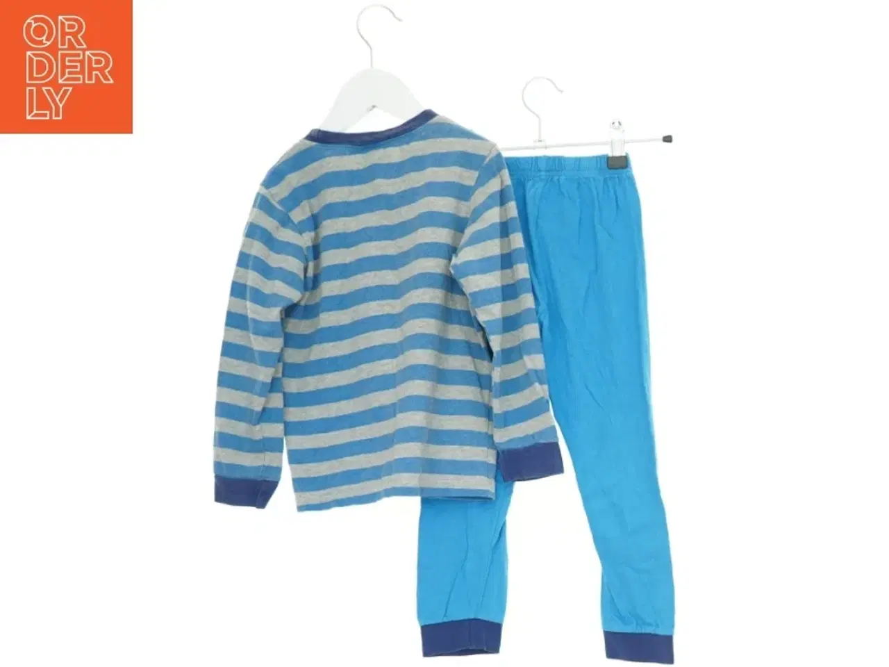 Billede 2 - Nattøj (2 stk.) (str. 110 cm)