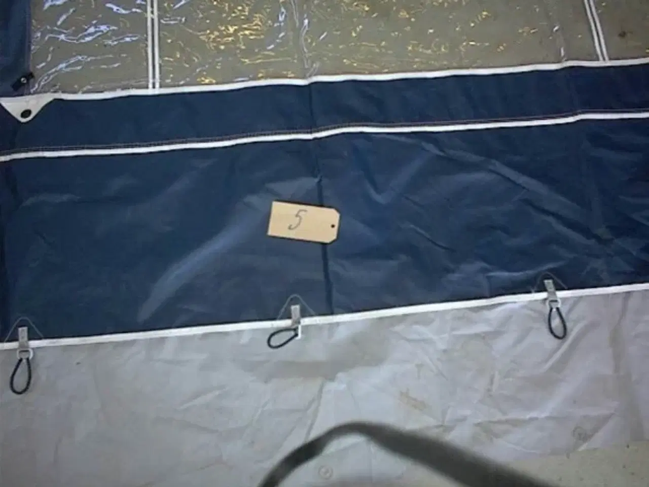 Billede 2 -   Fortelt Front