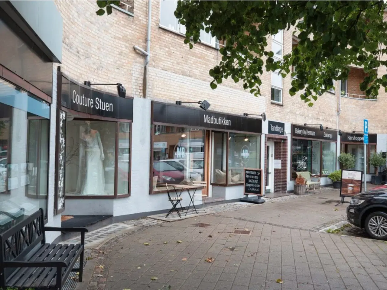 Billede 2 - FLOT OG CHARMERENDE BUTIK PÅ 131 M2