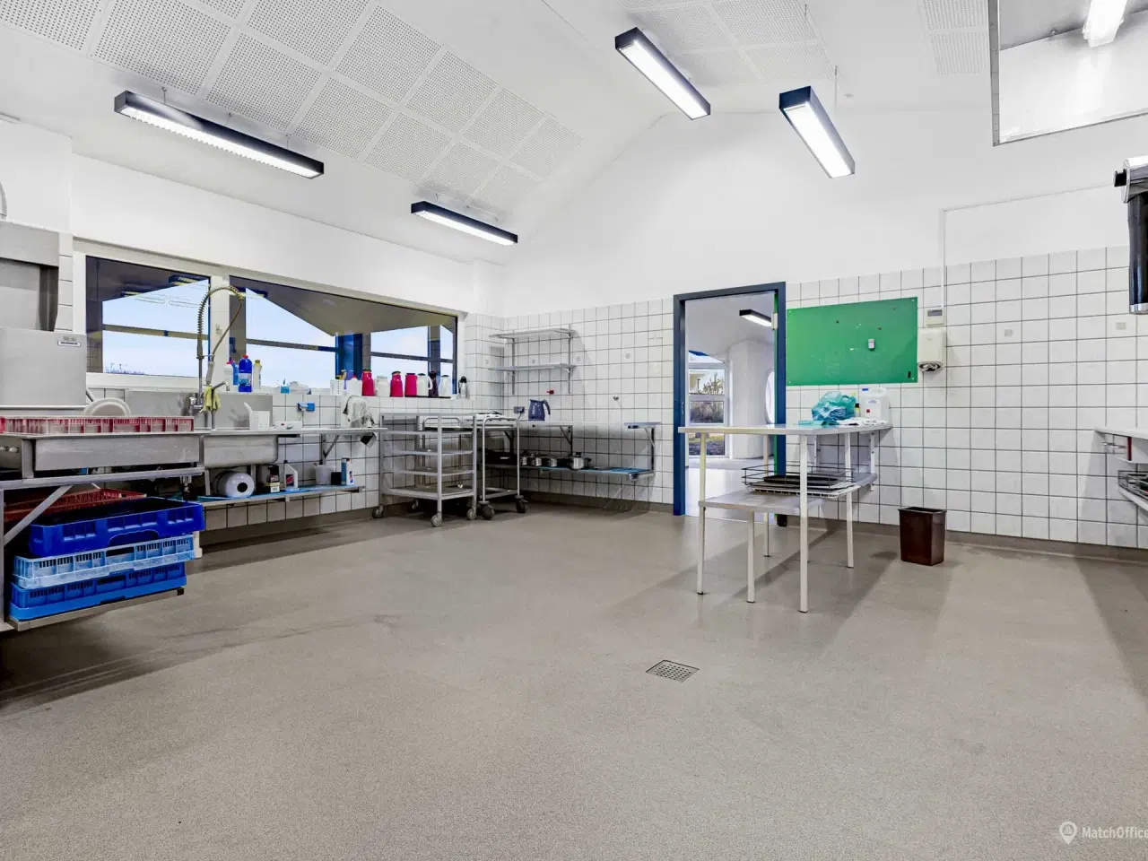 Billede 25 - Veldisponeret lagerlejemål med gode logistikforhold tæt på motorvejen