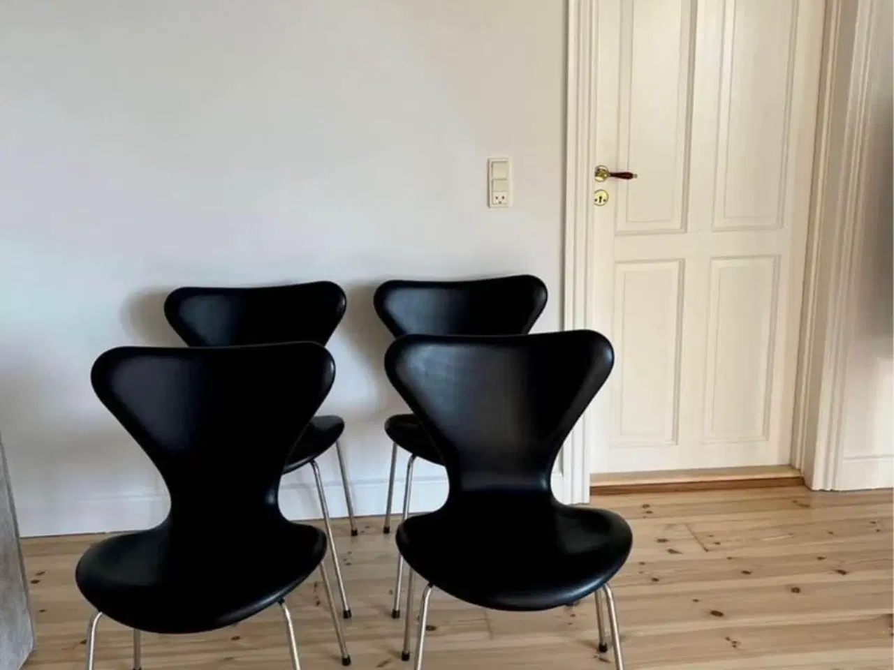 Billede 2 - Arne Jacobsen syver stole: Fritz Hansen