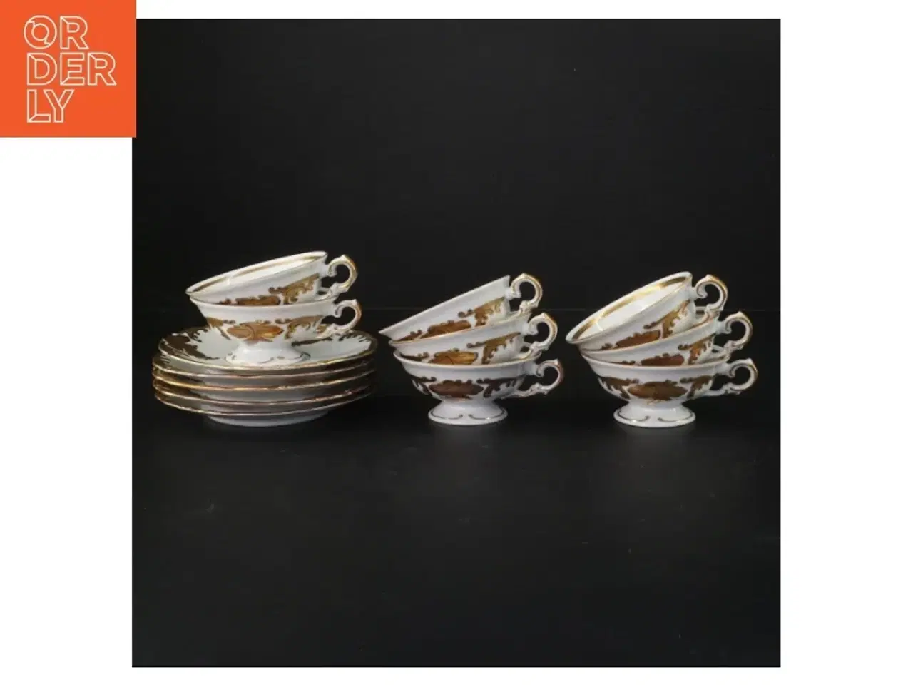 Billede 1 - Porcelæns kaffekopper og underkopper fra Wawel (str. Ø. 12 cm ø. 8 cm)