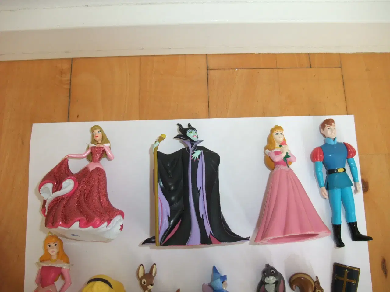 Billede 3 - Tornerose Figurer