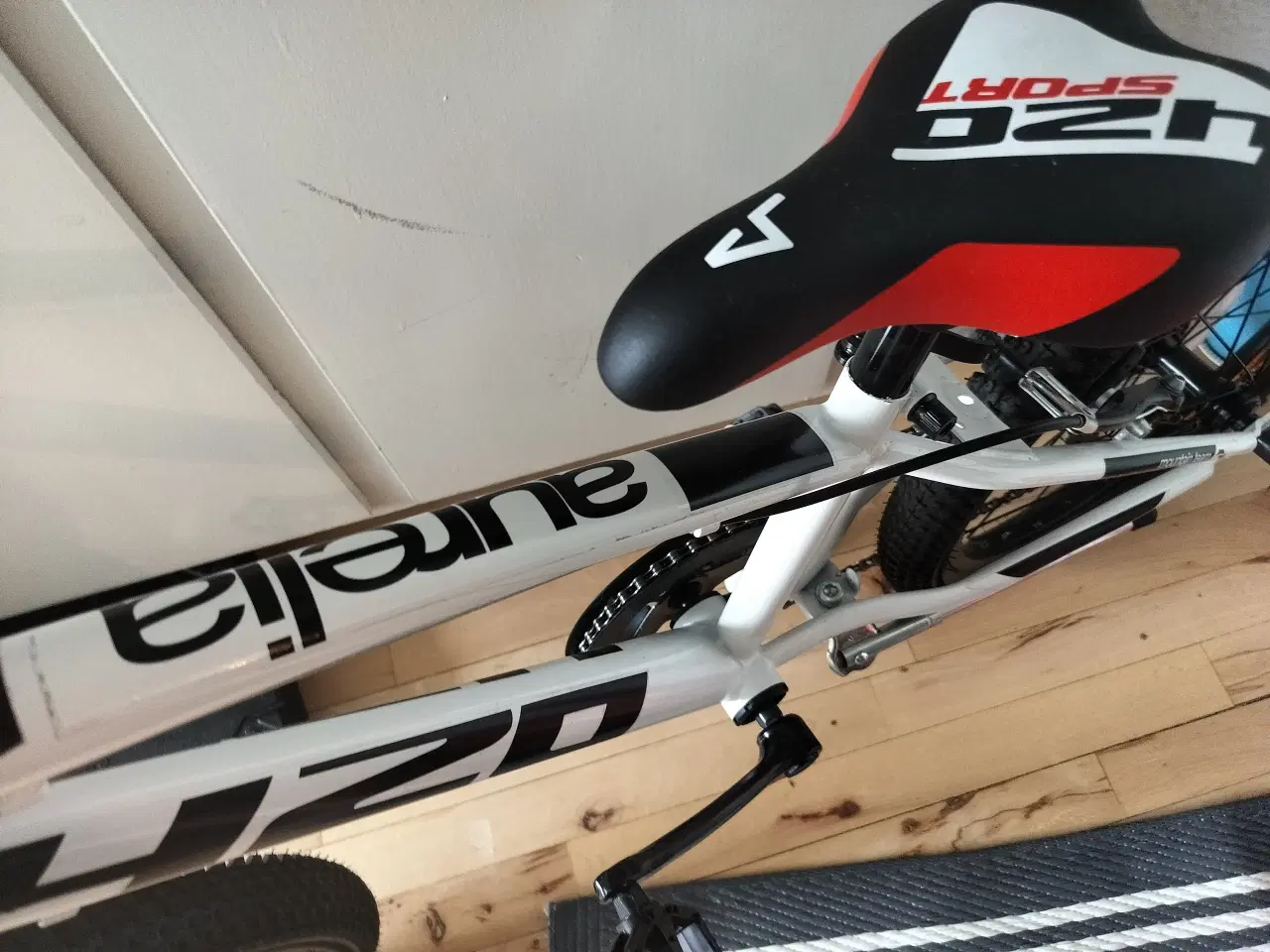 Billede 2 - Mtb 20" som ny