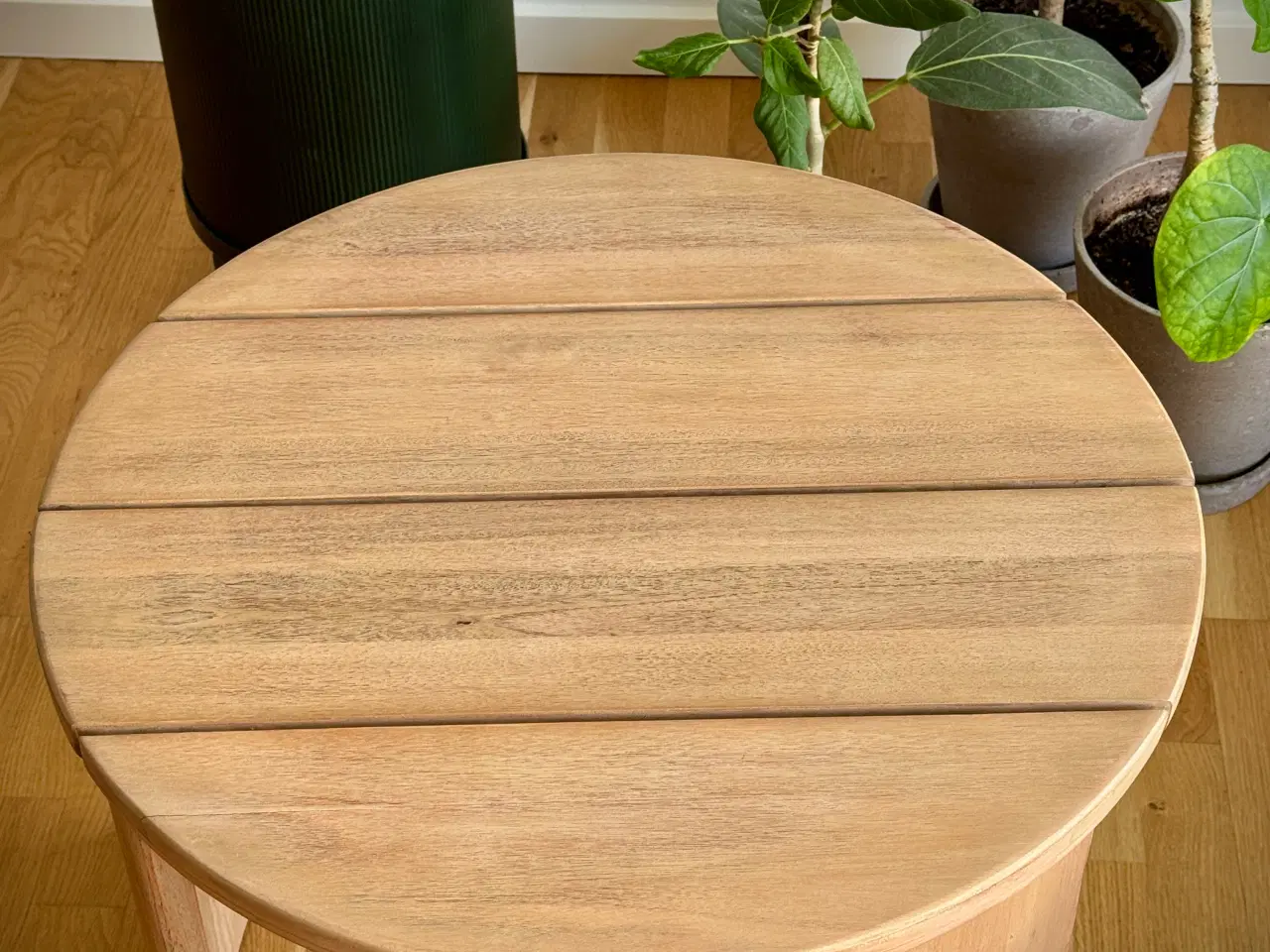 Billede 3 - Smukt Udendørs Sidebord i træ fra Kave Home