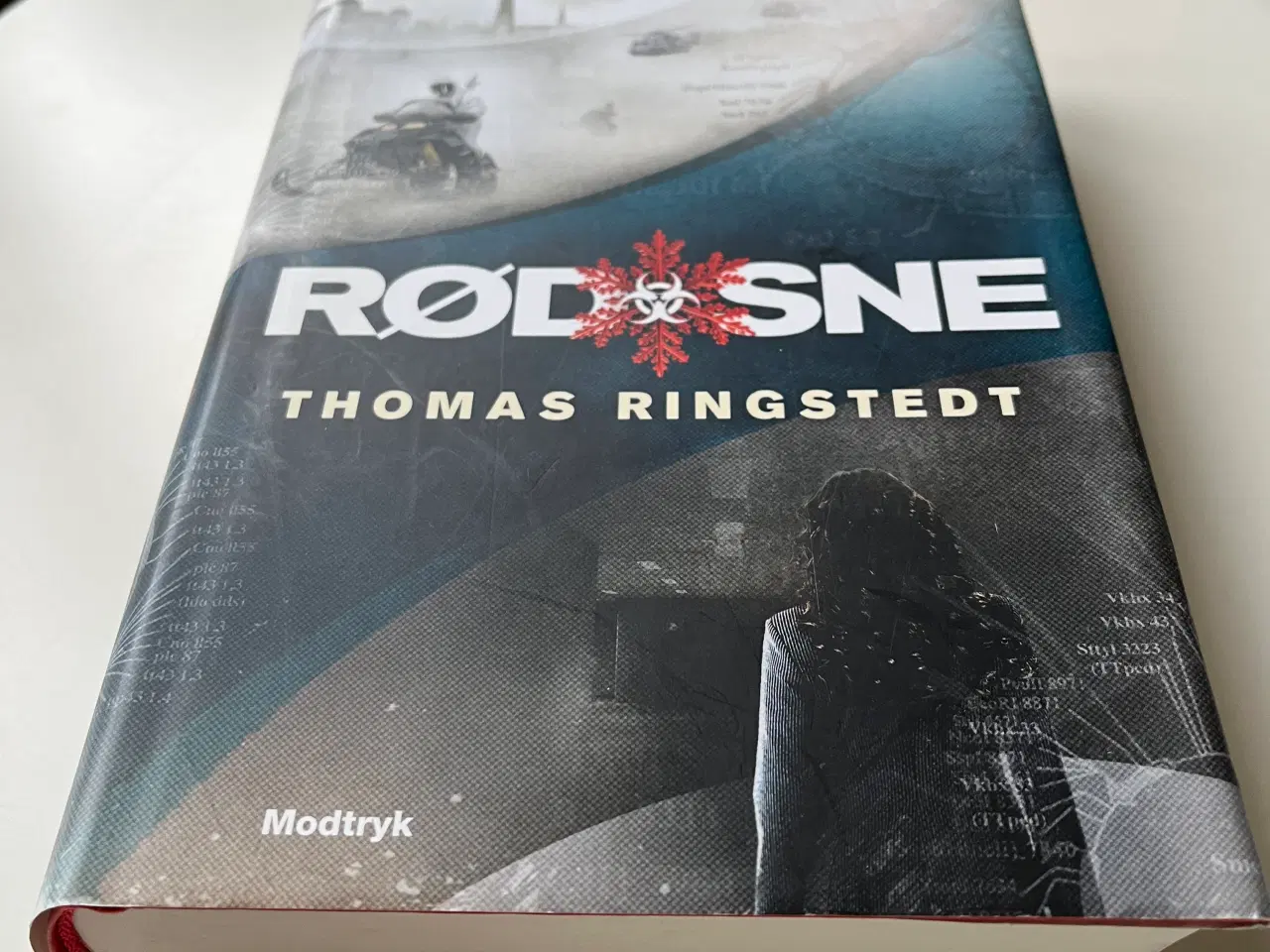 Billede 1 - Thomas Ringstedt  Rød sne 