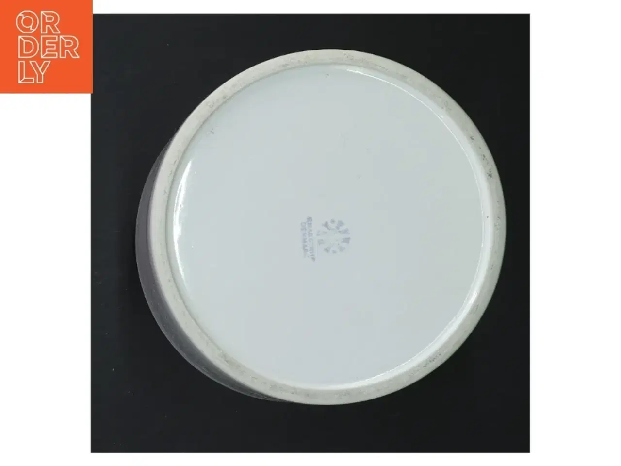 Billede 3 - Hvid porcelænspotte fra Relief Strip Denmark (str. H. 11,5 cm, ø. 14,5 cm)