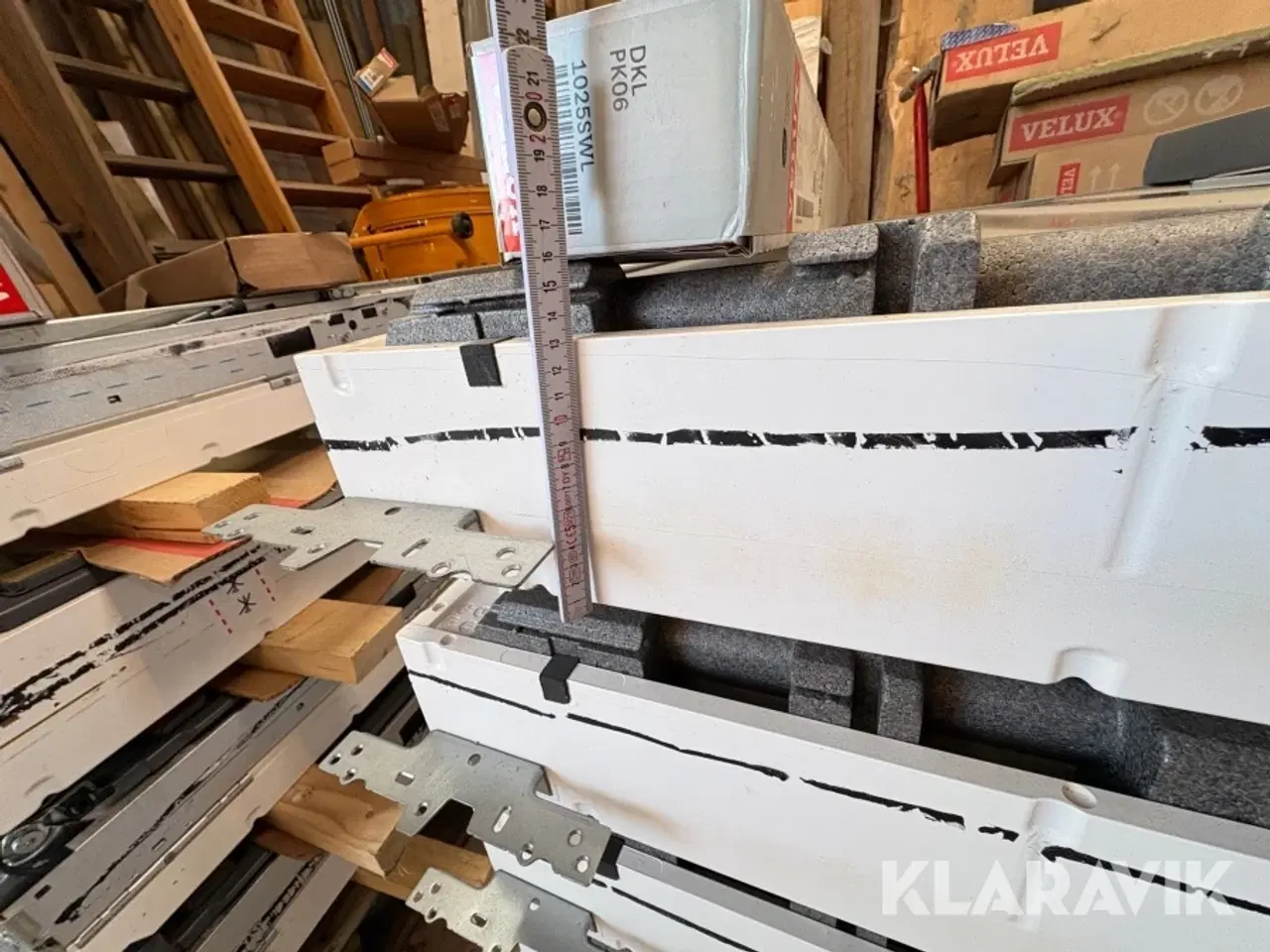 Billede 8 - Velux vinduer Velux Polyuretan tophængt 2 styk - Hvid