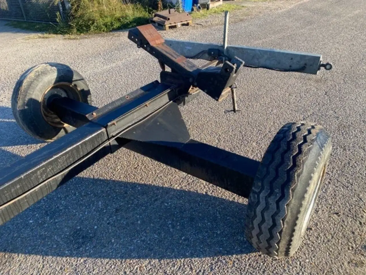 Billede 6 - New Holland Skærebordsvogn 35"