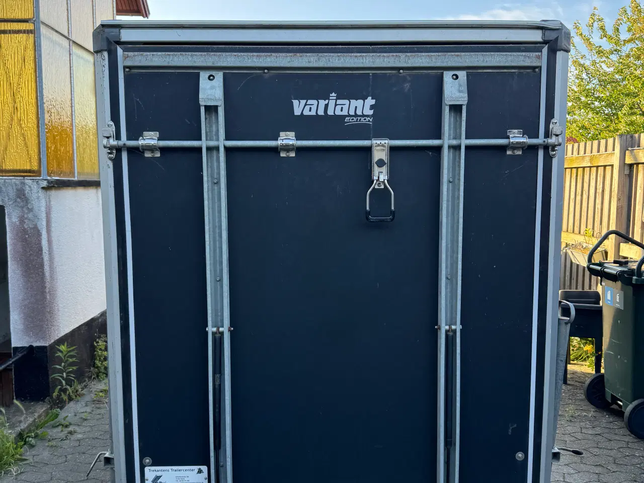 Billede 11 - Variant lukket trailer med rampe.