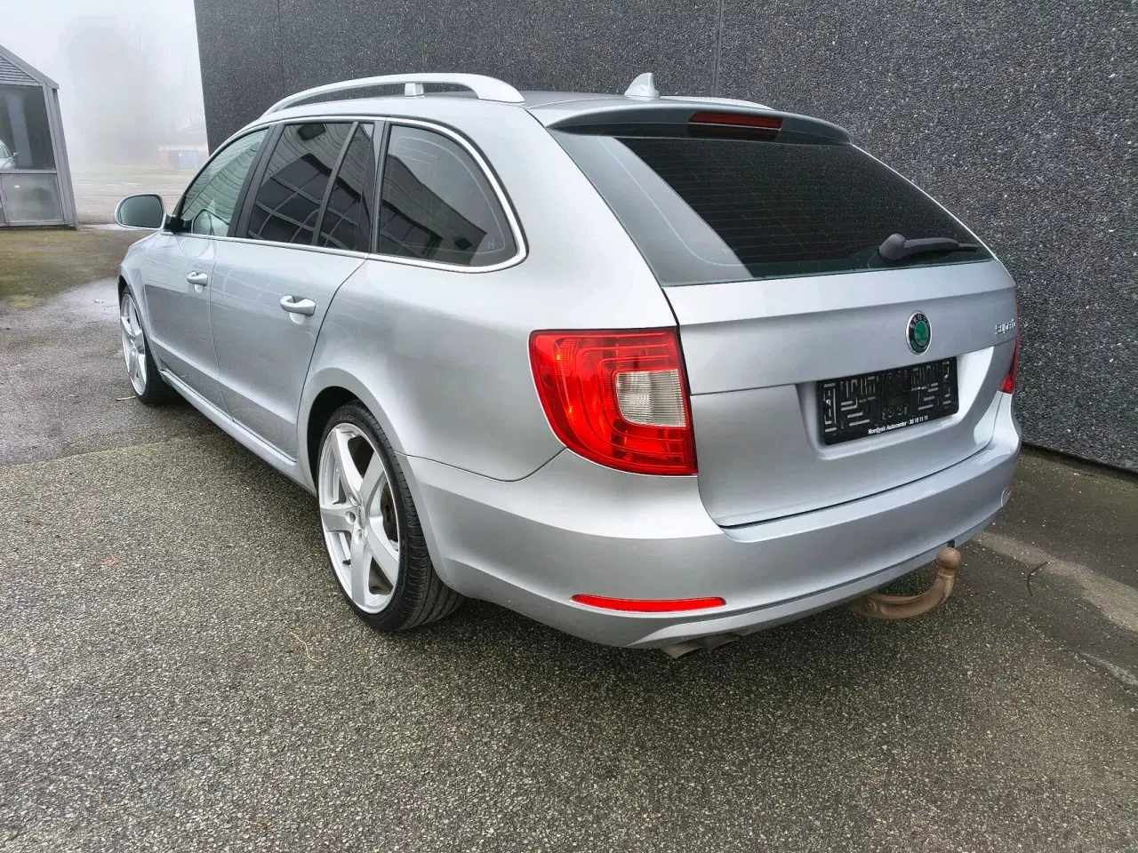 Billede 5 - Skoda Superb Combi 1,6 TDI Common Rail DPF Greenline Elegance 105HK Stc
