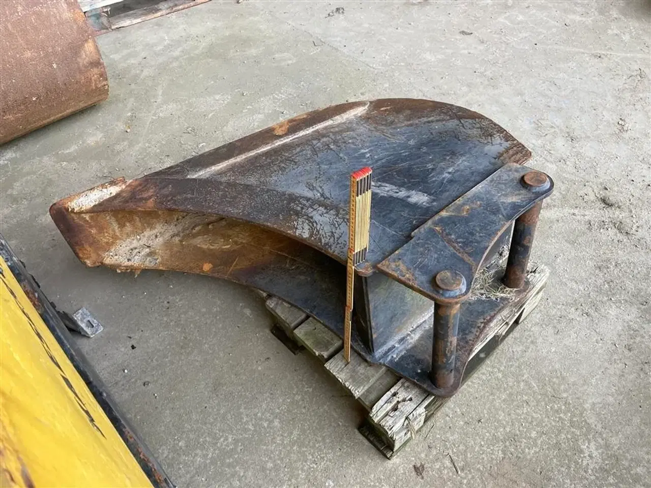 Billede 6 - Hydrema Profilskovl 30 cm i toppen og 20 cm i bunden