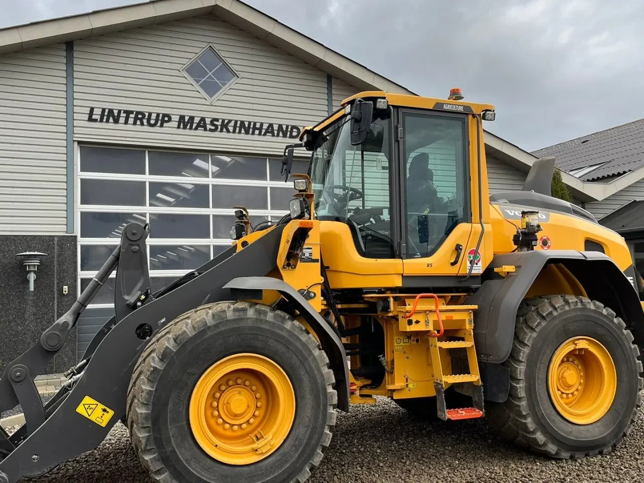 Billede 11 - Volvo L 90 H  H2 AGRICULTURE DK-maskine, Co-Pilot, LANG-BOM & med brede 650/65R25 hjul